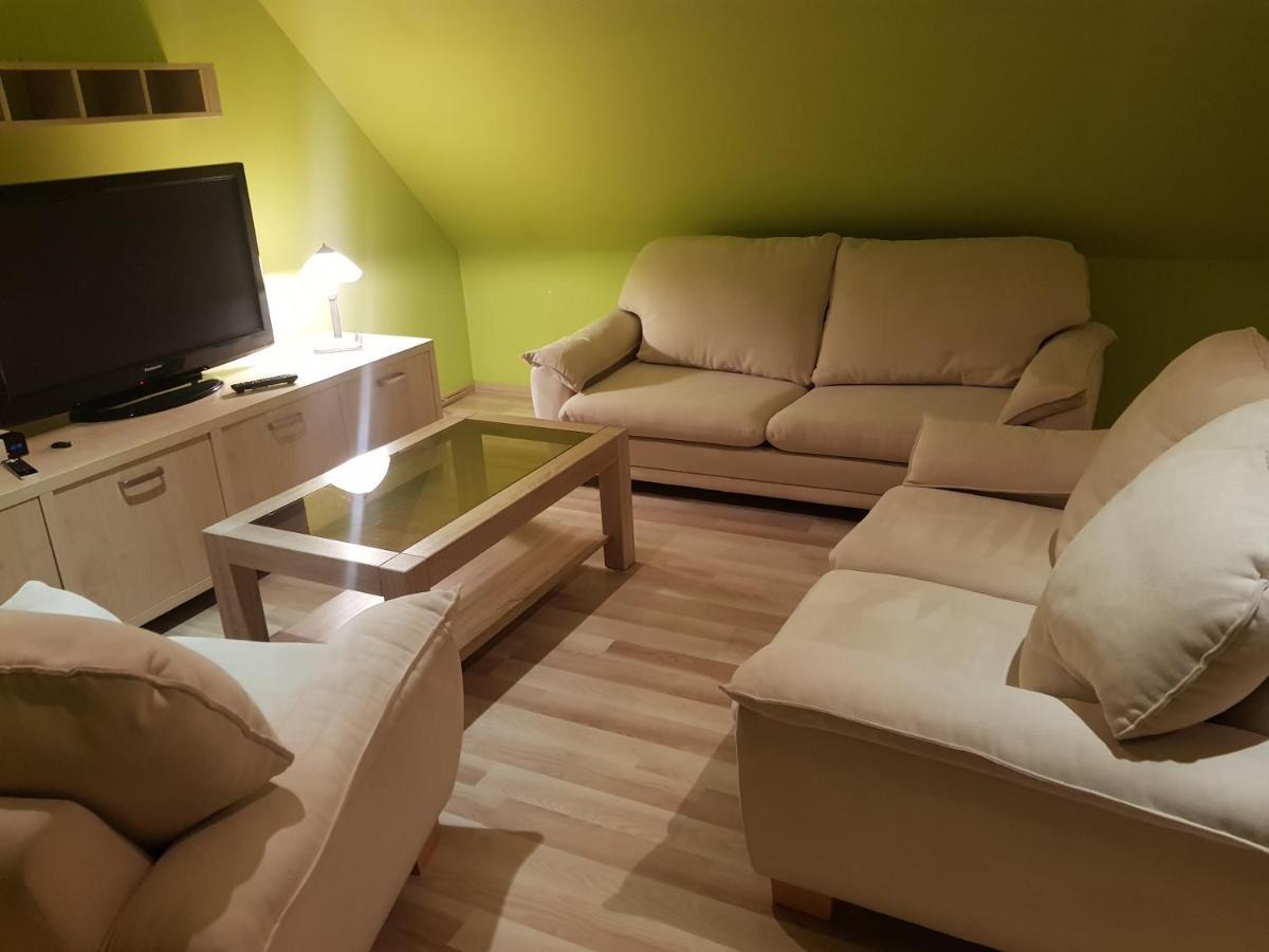 Apartament U Kucharzy Łysica Wilkow  Zewnętrze zdjęcie